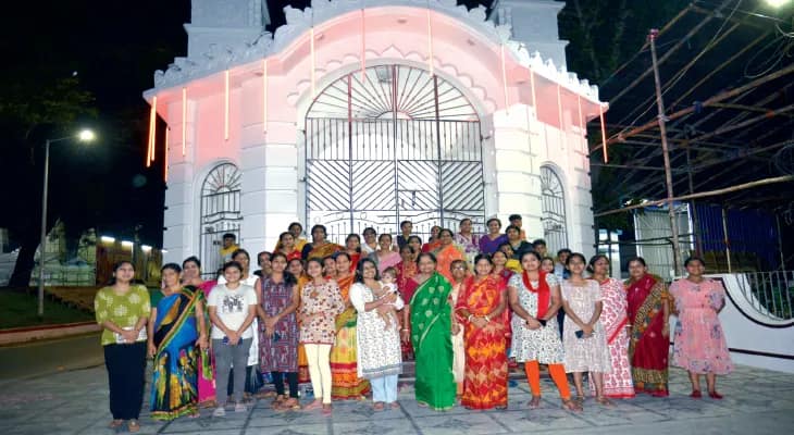গোয়ার বিড়লা রাধাকৃষ্ণ মন্দিরের আদলে মণ্ডপ জাগরণী সংঘের