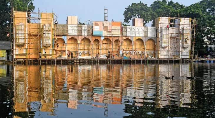 মধ্যমগ্রামের কালীপুজোয় রকমারি লোকশিল্প, বারাসতে মুক্তির সন্ধান