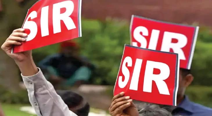 এসআইআরে নজর রাখতে নাগরিক কমিটি গঠন করার ডাক দিল তৃণমূল, বাঁকুড়া জেলা প্রশাসনের সর্বস্তরে প্রস্তুতিও তুঙ্গে