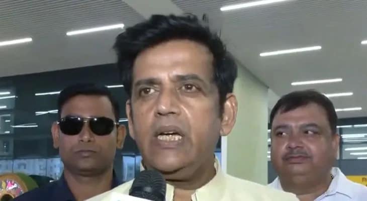 বিহারের পাটনায় গেলেন বিজেপি সাংসদ রবি কিষান