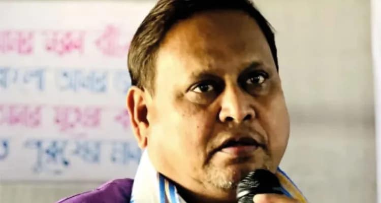 বারবার শৃঙ্খলাভঙ্গ, হুমায়ুনের শাস্তির দাবিতে সরব তৃণমূলের নেতা-কর্মীরা, দরকারে অধীরের সঙ্গে ‘সিট অ্যাডজাস্টমেন্ট’: হুমায়ুন