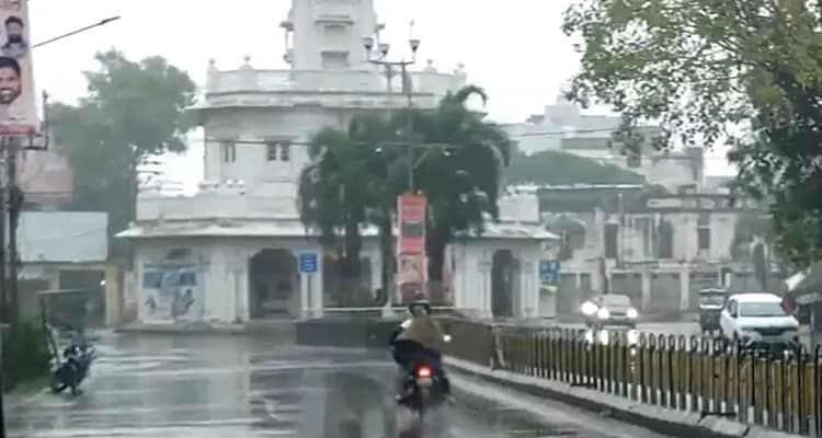 মধ্যপ্রদেশের উজ্জয়িনীতে ভারী বৃষ্টি