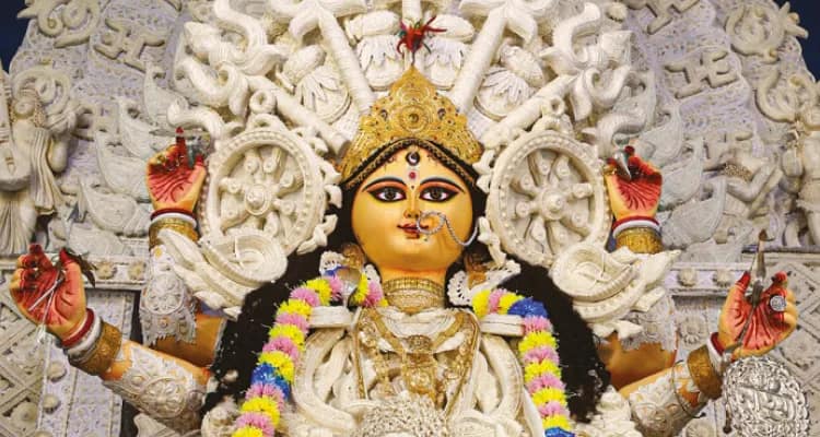 কৃষ্ণনগরের জগদ্ধাত্রী পুজোর থিমে প্রাধান্য বাংলা ভাষাকে