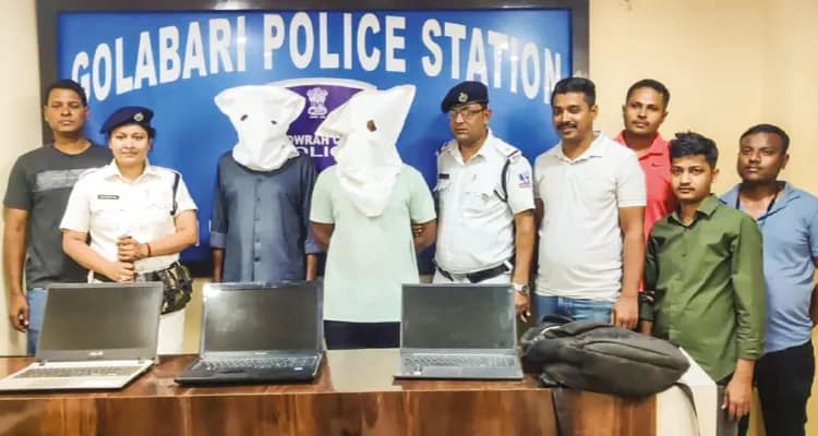 যাত্রীদের অসতর্কতায় হাওড়া বাস স্ট্যান্ডে চুরি, রিষড়ায় গ্রেফতার চক্রের দুই পান্ডা