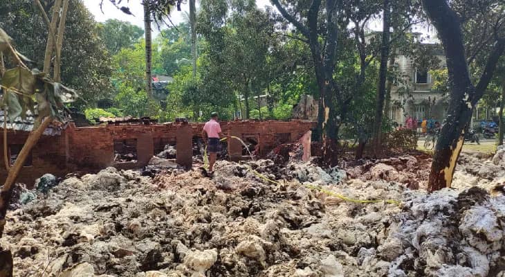 তুলোর গোডাউনে আগুনে প্রায় ৪০ লক্ষ টাকার ক্ষতি