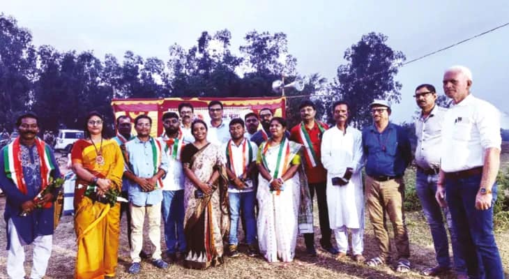 ঝাড়গ্রামে কংসাবতীর ঘাটে ছটপুজোয় পুণ্যার্থীদের ভিড়