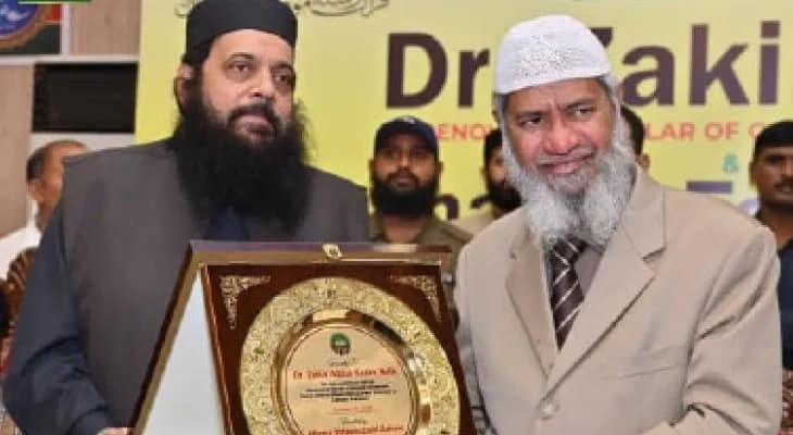 লস্কর প্রধান হাফিজ ঘনিষ্ঠ পাক মৌলবাদী চলতি বছরে দ্বিতীয়বার বাংলাদেশ সফরে, পশ্চিমবঙ্গ সীমান্তে ধর্মীয় সভায় ভারত বিরোধী প্রচার!