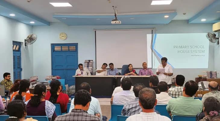পড়ুয়াদের প্রতিযোগিতামূলক মনোভাব তৈরি লক্ষ্য, প্রাথমিকে চালু হচ্ছে হাউস সিস্টেম