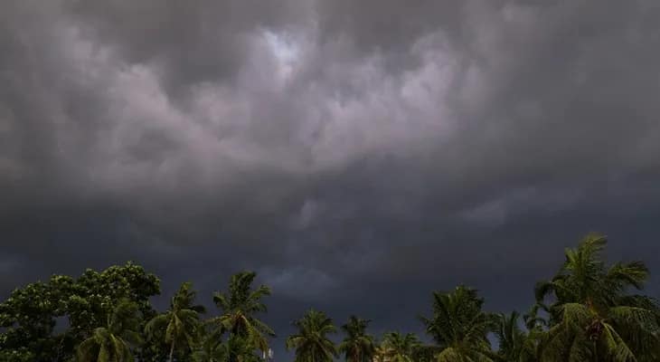 মন-থা: উত্তরে ঘনাচ্ছে দুর্যোগের মেঘ, সতর্ক প্রশাসন