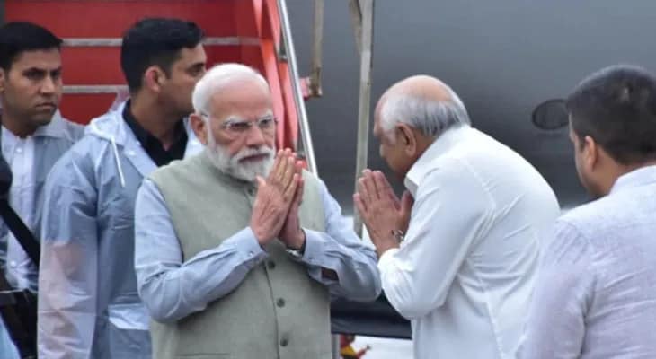ভদোদরায় পৌঁছলেন প্রধানমন্ত্রী নরেন্দ্র মোদি