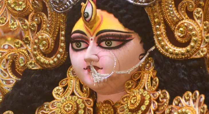 শহর, শহরতলিতে জগদ্ধাত্রী-বন্দনা, চন্দননগরের ঐতিহ্য ফুটে উঠেছে, নিষ্ঠা মেনে পুজো