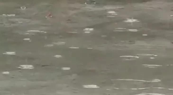 সাত সকালেই অসমের গুয়াহাটিতে ভারী বৃষ্টি