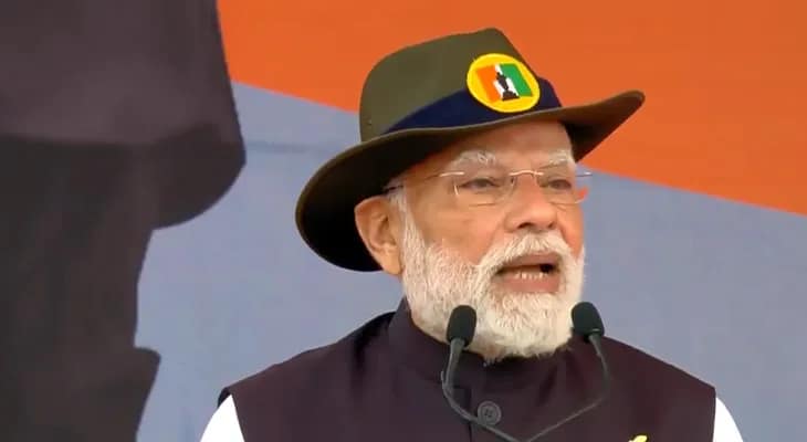 অনুপ্রবেশকারীদের দেশ ছাড়া করেই ছাড়ব: মোদি