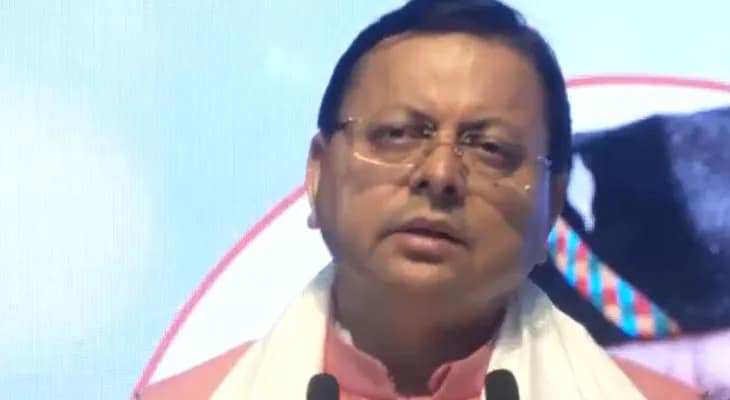 হরিদ্বারের সভায় বক্তব্য রাখছেন উত্তরাখণ্ডের মুখ্যমন্ত্রী পুষ্কর সিং ধামি