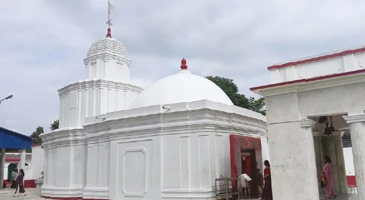 মঙ্গলকোটে দেবী যোগাদ্যার পুজো কমিটিতে আজও বহাল রাজতন্ত্রের পদ