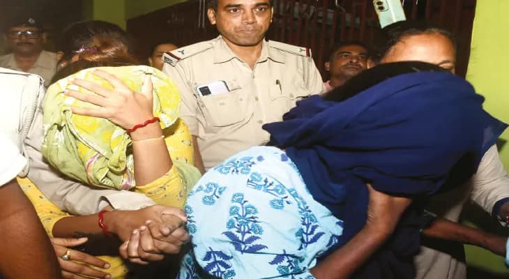 ট্রলিব্যাগ কাণ্ডে আমৃত্যু জেল মা-মেয়ের