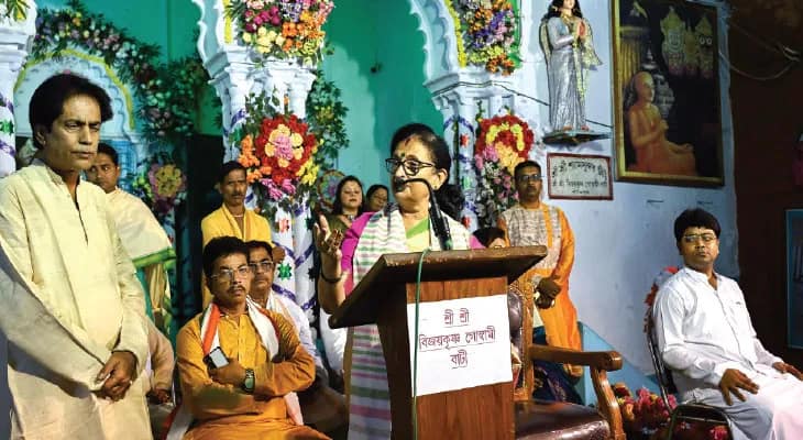 নির্বাচন এলেই কেন্দ্রীয় মন্ত্রীর তাঁতিদের কথা মনে পড়ে: চন্দ্রিমা