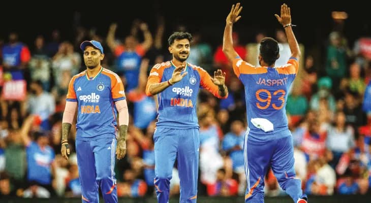 বোলারদের প্রশংসায় সূর্য