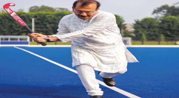 বিশ্বমানের হকি টুর্নামেন্ট করার আশ্বাস অরূপের