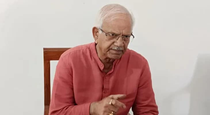 এসআইআর নিয়ে নির্বাচন কমিশনের বিরুদ্ধে তথ্যপ্রমাণ সহ একাধিক অভিযোগ করলেন রাজ্যের মন্ত্রী শোভনদেব চট্টোপাধ্যায়
