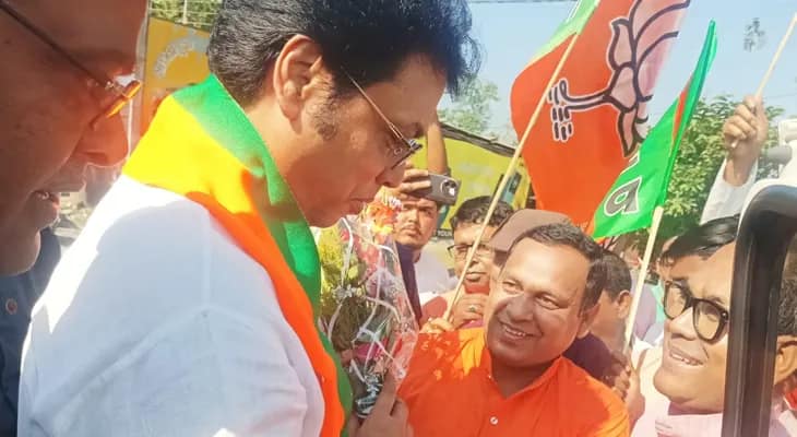 এসআইআর আতঙ্কে মৃত্যুর অভিযোগ নিয়ে বাংলার সরকারকে কটাক্ষ ত্রিপুরার প্রাক্তন মুখ্যমন্ত্রী বিপ্লব দেবের