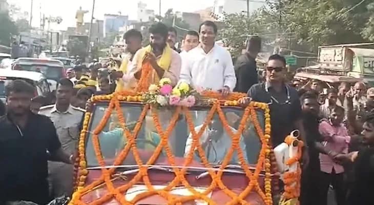 বিহারের জেহানাবাদে তেজপ্রতাপ যাদবের রোড শো
