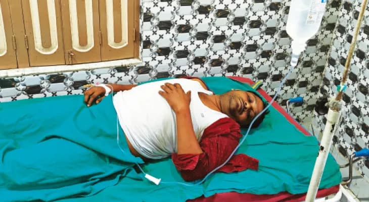 তৃণমূলের এসআইআর সহায়তা  কেন্দ্রে হামলা, পা ভাঙল কর্মীর