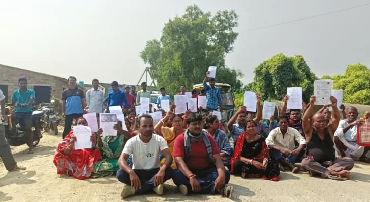 Railways did not provide jobs with land, work stopped due to protests ...