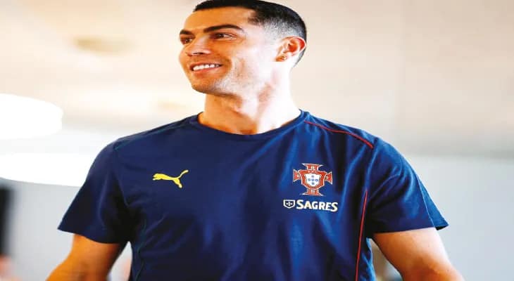 চোটের কারণে নেই ইয়ামাল, ফের বার্সাকে তোপ ফুয়েন্তের, দেশের হয়ে প্রতিটা মুহূর্ত উপভোগ করতে চাই: রোনাল্ডো