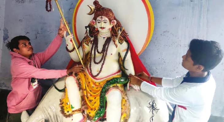 শেষ মুহূর্তের প্রস্তুতিতে ব্যস্ত উদ্যোক্তারা, কার্তিক লড়াইয়ে মেতে উঠবে বেলডাঙা
