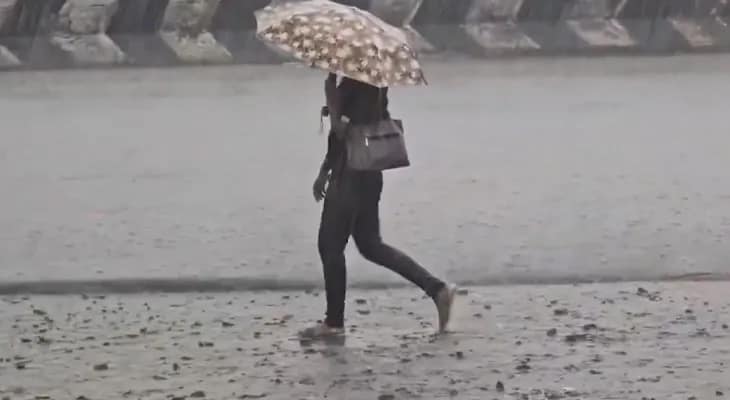ঘূর্ণিঝড় দিতওয়া: আগামী দু’দিন অন্ধ্রপ্রদেশের উপকূল এলাকায় ভারী বৃষ্টির পূর্বাভাস