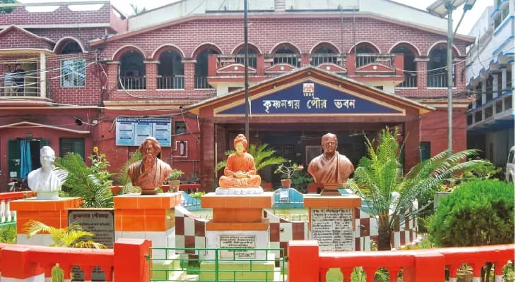 সরকারি কাজেও কাগজপত্র ঠিক নেই! ঠিকাদারদের বকেয়া টাকার পাহাড় কৃষ্ণনগর পুরসভায়