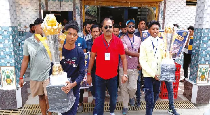 আইপিএলের ধাঁচে ১০ জানুয়ারি থেকে শুরু গৌড় প্রিমিয়ার লিগ