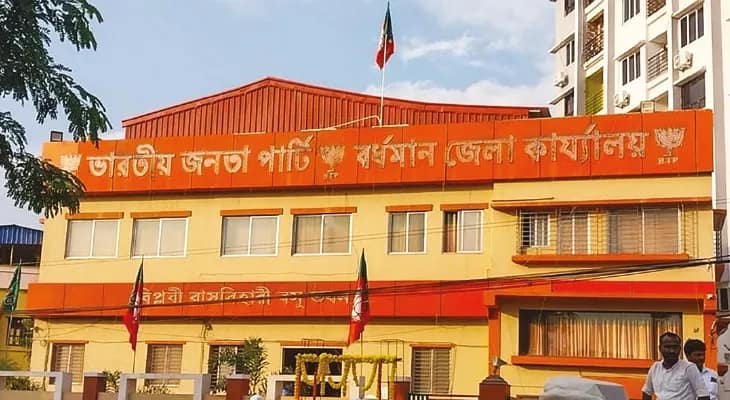বিজেপির ক্যাম্প ফাঁকা, মুখ ফিরিয়েছে মতুয়ারা, বর্ধমানে সিএএ শিবিরে দু-তিনটি আবেদন জমা