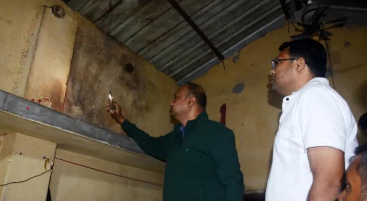 অভিযুক্ত আইনজীবীর নামে জারি হল লুক আউট নোটিশ, সব ব্যাংক অ্যাকাউন্ট সিজ