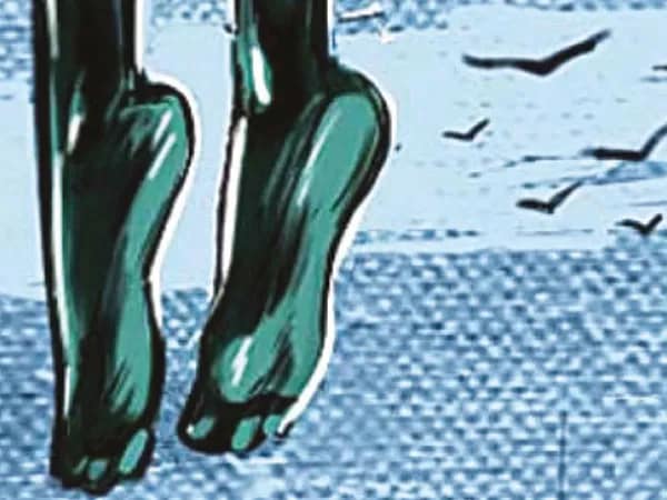 বকা খেয়ে আত্মঘাতী পড়ুয়া, চালকের ঝুলন্ত দেহ উদ্ধার দু’টি ঘটনায় শোকের ছায়া নাগেরবাজারে