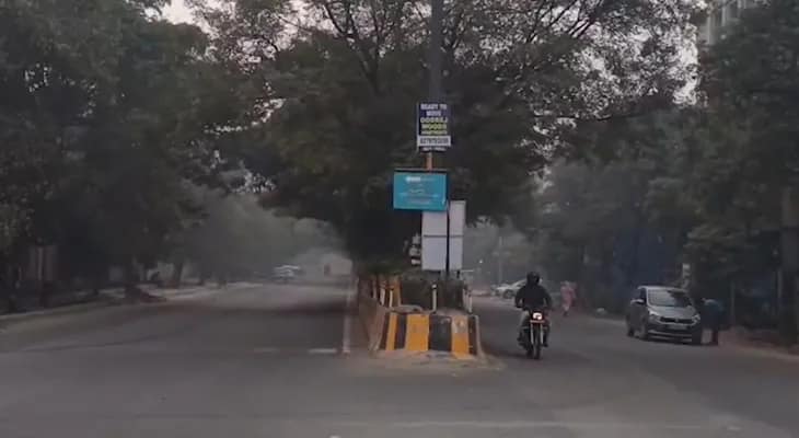 নয়ডায় বায়ুদূষণ ‘বিপজ্জনক’ স্তরে, একাধিক সেক্টরে একিউআই ৪০০ ছাড়িয়েছে