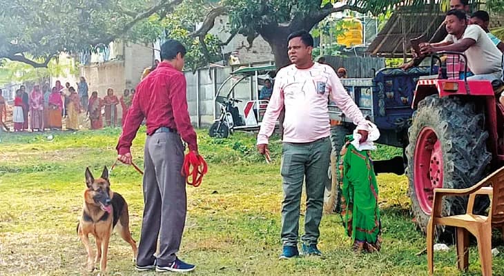 ছাত্রীকে অপহরণের অভিযোগ, ভরতপুরে পুলিশ কুকুর নিয়ে তল্লাশি