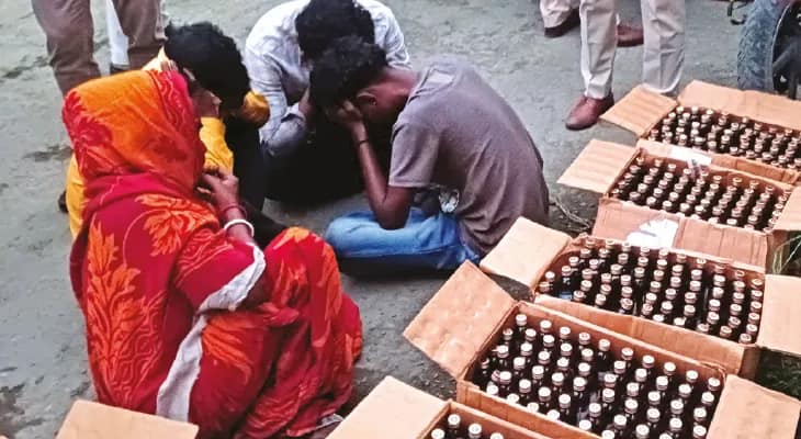 পুরনো জাল কাফ সিরাপের বদলে পাচার হচ্ছে নতুন ব্র্যান্ড, উদ্ধার হাজার বোতল