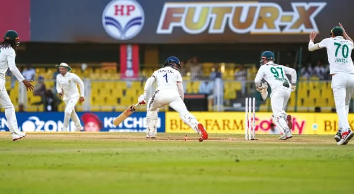 হোয়াইটওয়াশের লজ্জা তাড়া করছে পন্থদের, ব্যর্থতার দায় কি নেবেন কোচ?