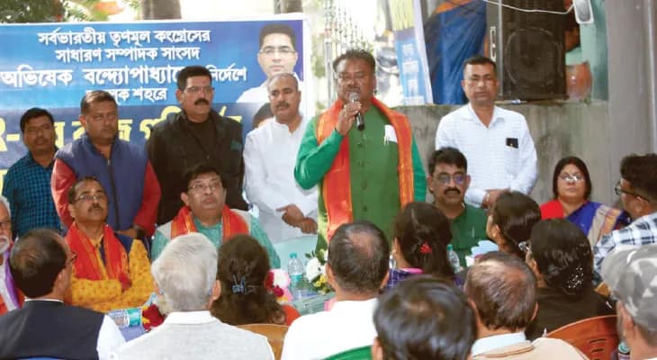 ‘দিদির দূত’ অ্যাপে ফর্ম আপলোডে দেরি, দলের নির্দেশে ময়না ও তমলুকে বেচারাম