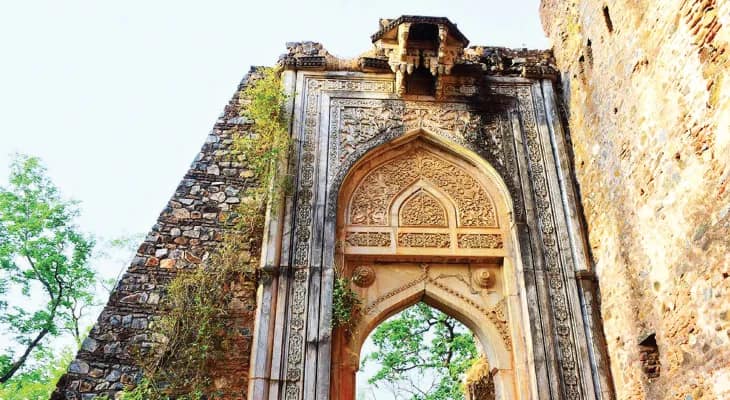 সফরনামা: ঐতিহাসিক পালামৌ দুর্গ