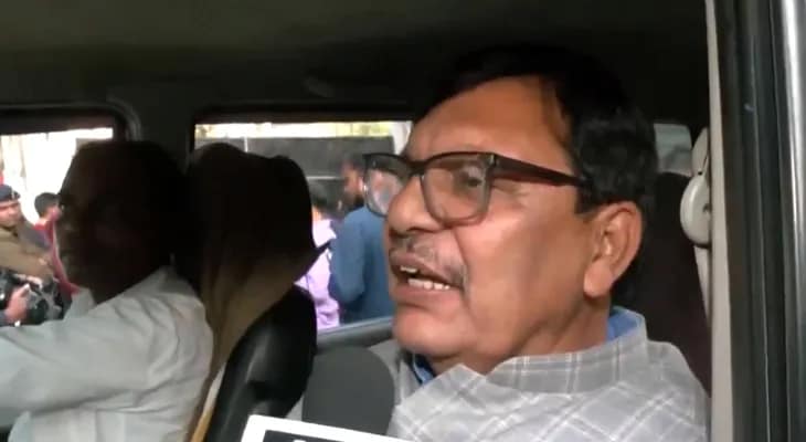 বিহারে গঠনমূলক বিরোধীর ভূমিকা পালন করবে সিপিএম, মন্তব্য সিপিএম বিধায়ক অজয় কুমারের