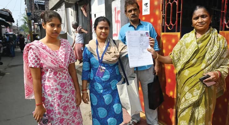 পূর্ব বর্ধমান: খোঁজ মেলেনি জেলার ১৫ হাজার ভোটারের