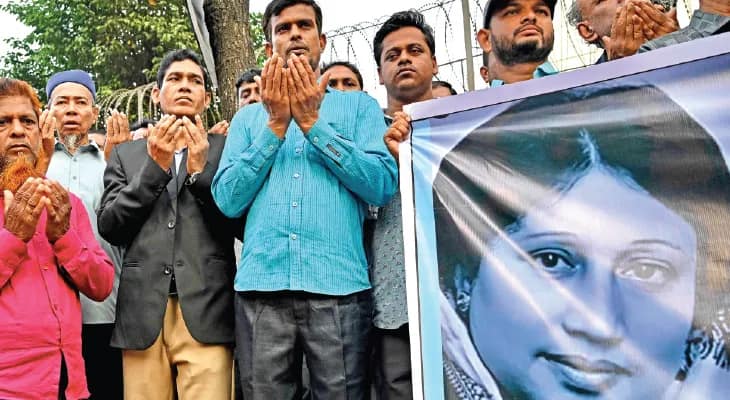 খালেদাকে দেখতে হাসপাতালে ইউনুস