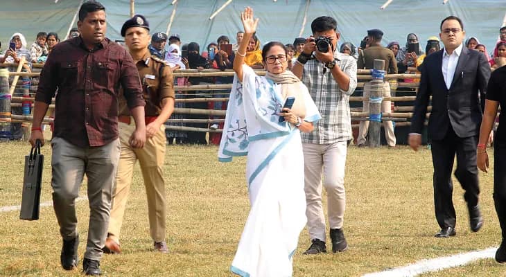 বহরমপুরে এবার সিনার্জি করার নির্দেশ মুখ্যমন্ত্রীর, নিজস্ব তহবিল থেকে শিশু উদ্যান তৈরির প্রস্তাব