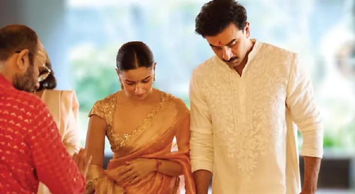 গৃহপ্রবেশের ছবি