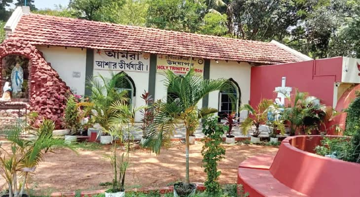 বড়দিন আসন্ন, সাজছে হোলি ট্রিনিটি চার্চ, হবে উৎসব ও মেলা