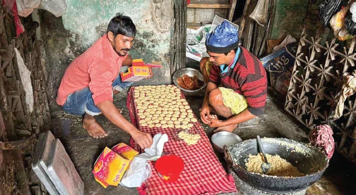 জিআই তকমা মেলেনি মঙ্গলকোটের নিগনের মণ্ডার, আক্ষেপ ব্যবসায়ীদের