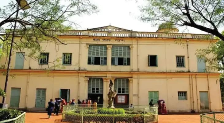 বিশ্বভারতীতে কোপের মুখে আন্দোলনকারীরা, অভিভাবকদের চিঠি পাঠাচ্ছে কর্তৃপক্ষ